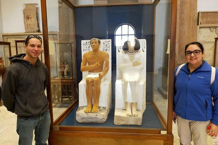 Private Cairo Best tour Pyramids ,Museum, Old Cairo and bazaar