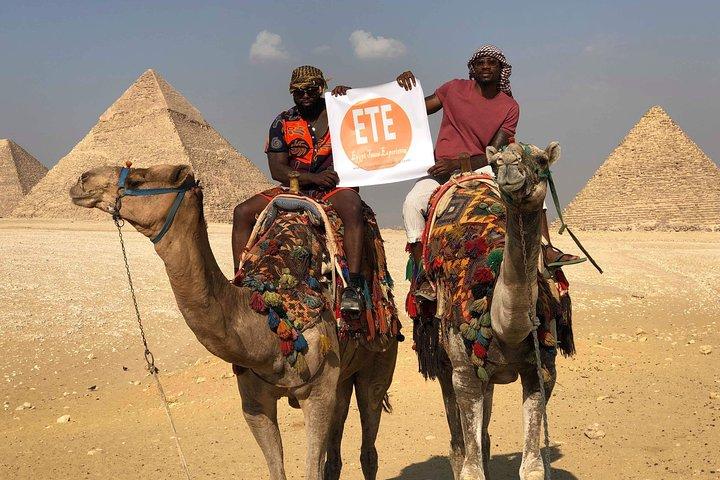 Private Cairo Best tour Pyramids ,Museum, Old Cairo and bazaar