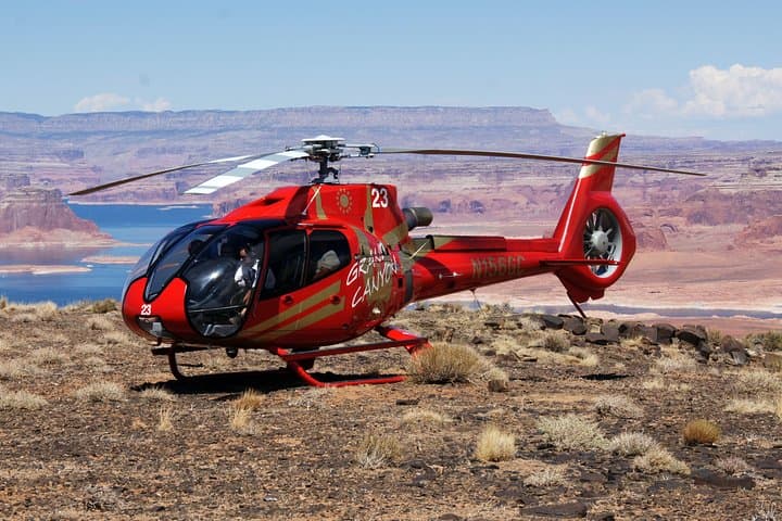 Grand Canyon Tour with Skywalk and Spanish Helicopter Flight