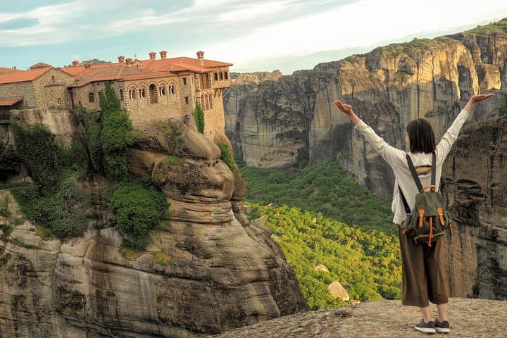Athens: Meteora 2-Day Tour Sunset & Morning Small Group + Hotel