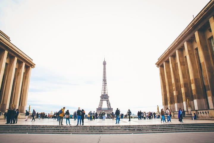 Discover Paris’ most Photogenic Spots with a Local