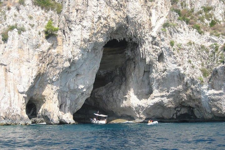 Capri, Blue Grotto & Positano Private Shore Excursion from Naples with Top Guide