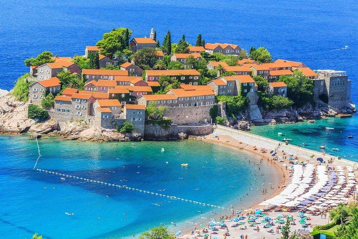 Dawn Of The City-state: Budva, Sveti Stefan, Bar, Petrovac 1 Day Tour