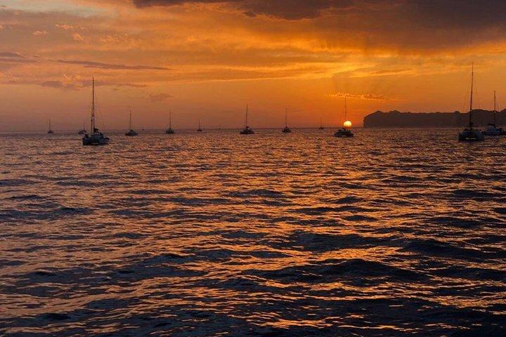 A full 8 hour Santrorini Tour (private)