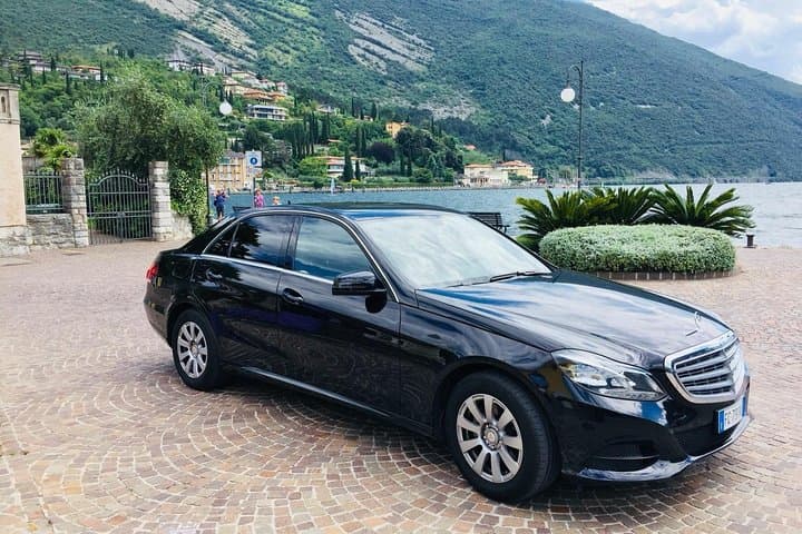 Athens to Piraeus (Athens) Cruise Port-Departure Private Transfer