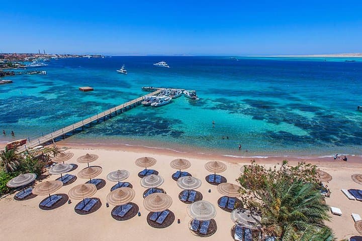 Amazing Snorkeling Trip to Utopia Island in Safaga from Luxor