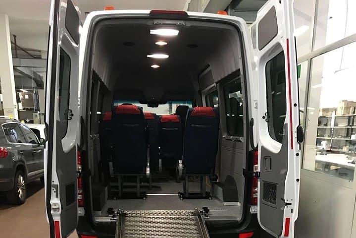 Minivan suitable for transporting disabled people with a wheelchair