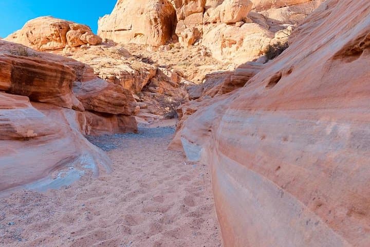 Valley of Fire/ Mojave Desert VIP Small Group Tour From Las Vegas