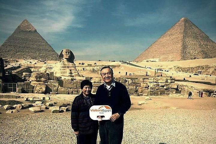 Day Tour at Giza Pyramids, Memphis and Saqqara