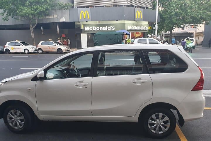 AIRPORT Transfer to and from Cape Town City