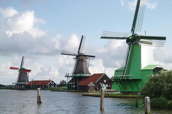 Private day trip to The Keukenhof Gardens and The Zaanse Schans Windmills