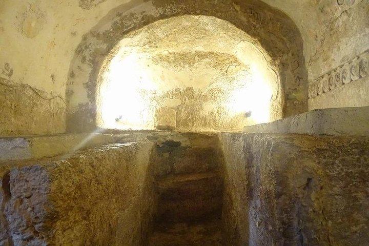 Cave of the Seven Sleepers and Amman Islamic Sites Tour