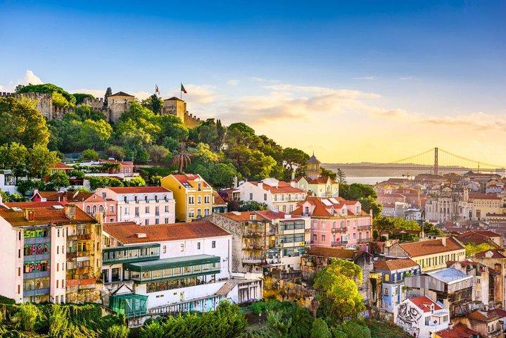 Airport Transfer: Lisbon to Lisbon Airport LIS in Luxury Van