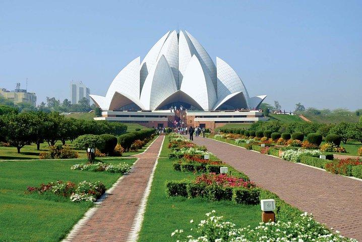 Half Day Private Delhi Temples and Spiritual Sites Tour