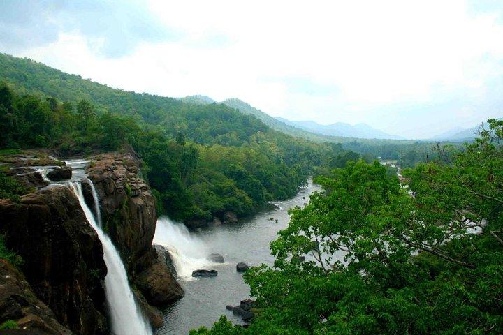 Thrilling Athirapilly: Day Trip From Cochin