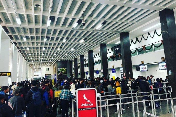 Transfer Cusco Airport to Hotel in Cusco Round Trip