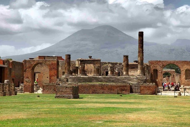 Pompei three hours with an expert guide