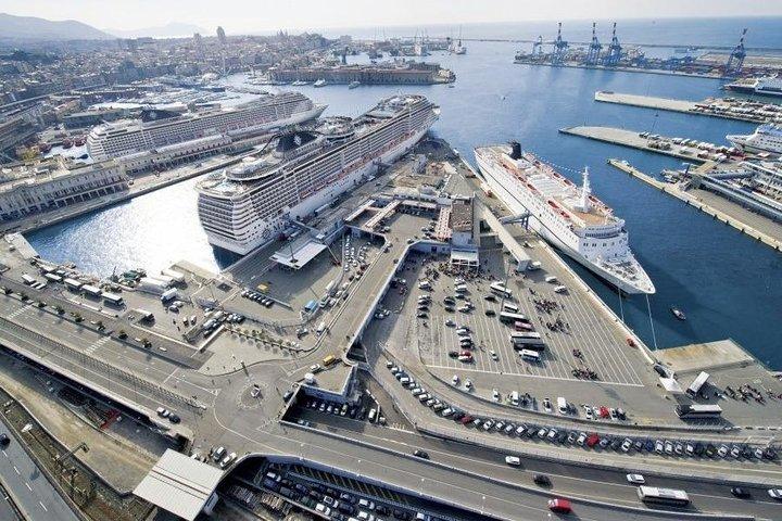 Private Transfer: Genoa to Genoa Cruise Port by Business Car