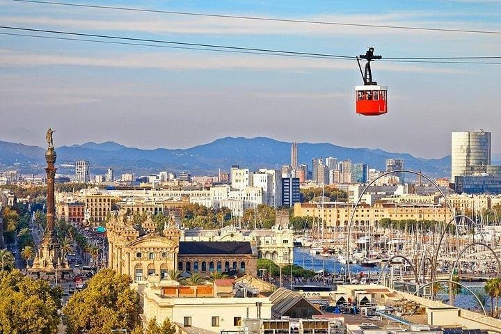 Barcelona Highlights & Secrets Private Tour with Tapa & Drink