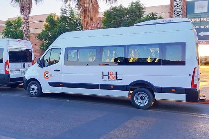 Round-Trip between Airport and Marrakech (Round trip)