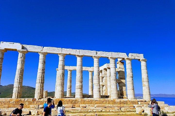 Half-day Sounio and Athenian Riviera private tour