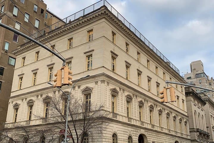 Private Walking tour: Jews of the Gilded Age: 5th Ave Mansions
