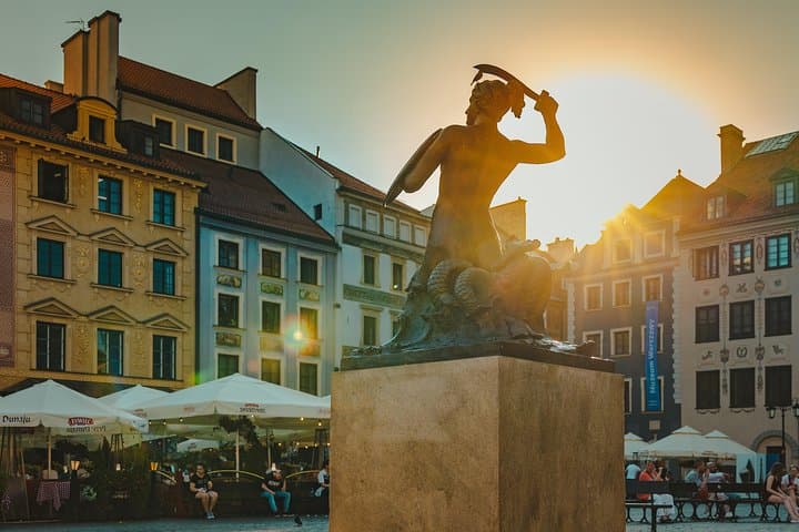 Private Transfer from Berlin to Warsaw, Hotel-to-hotel, English-speaking driver