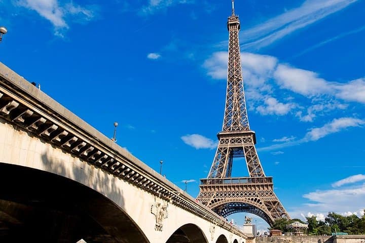 Self-Guided Audio Tour with Exterior of the Eiffel Tower