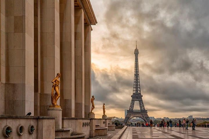 Self-Guided Audio Tour with Exterior of the Eiffel Tower