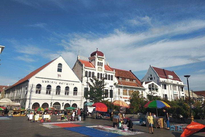 Jakarta Private City Tour with Obama School visit