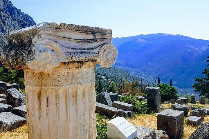 Full day Delphi private tour