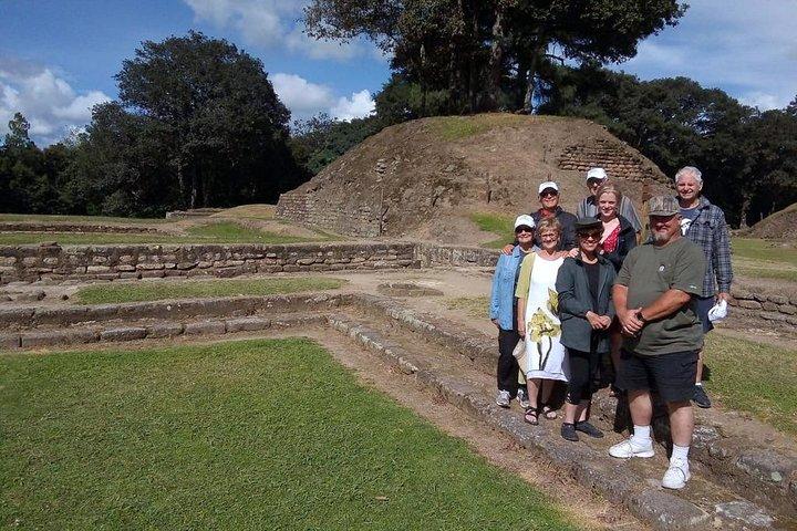 Chichicastenango and Iximche Pyramids Private Day Tour from Antigua