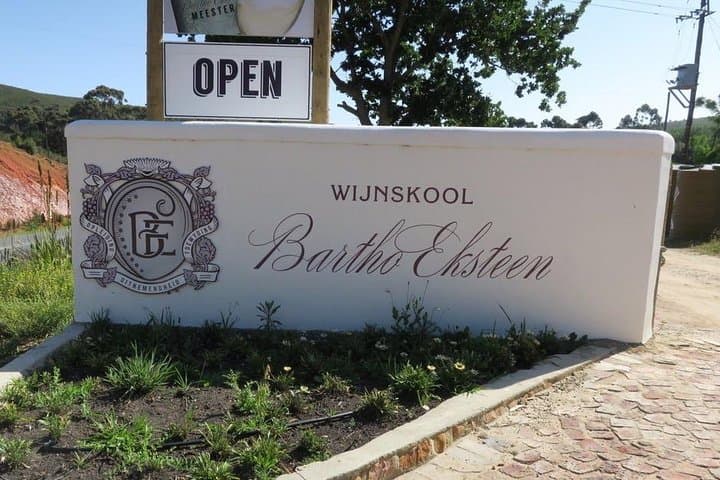 Unguided Hermanus Wine Tour (Full Day Incl Cape Town Transfers)