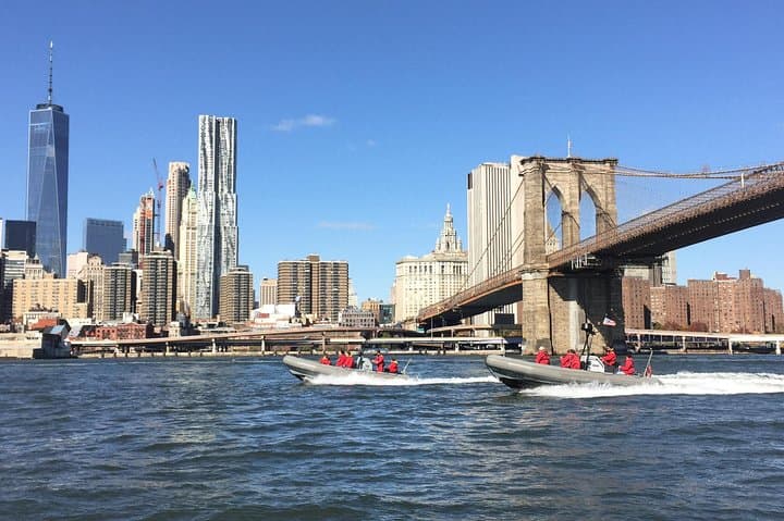 Manhattan Adventure Sightseeing Boat Tour - from Chelsea Piers