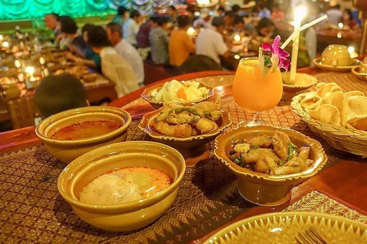 Nopparat Thai Classical Dance & Restaurant Admission Ticket