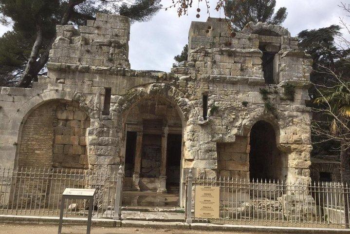 Nimes, Uzes & Pont du Gard Small Group FULL DAY Tour from Avignon