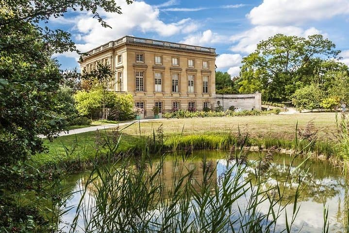 Versailles Palace and Park Private Guided Day Tour from Paris