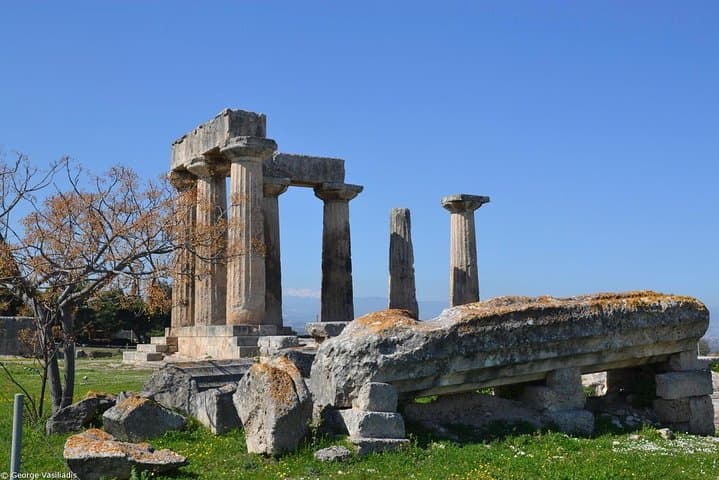 Ancient Corinth & Corinth Canal Half-Day Private Tour from Athens