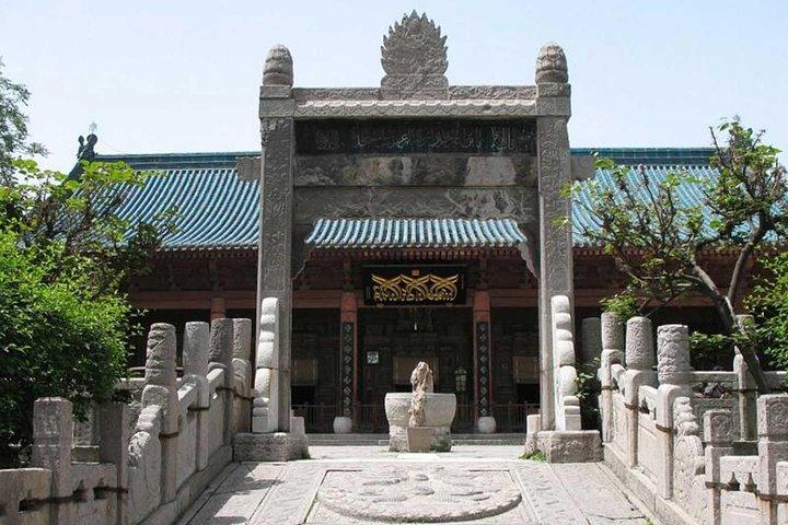 Xian Religious Experience of Temples, Mosque, Church