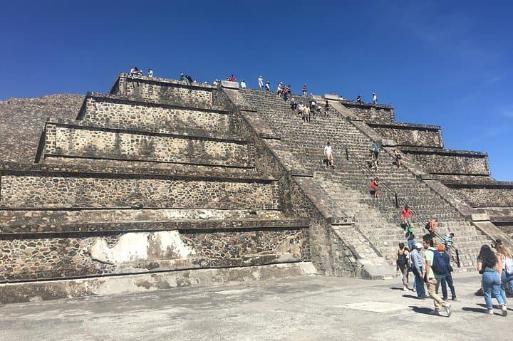 Teotihuacan Tours