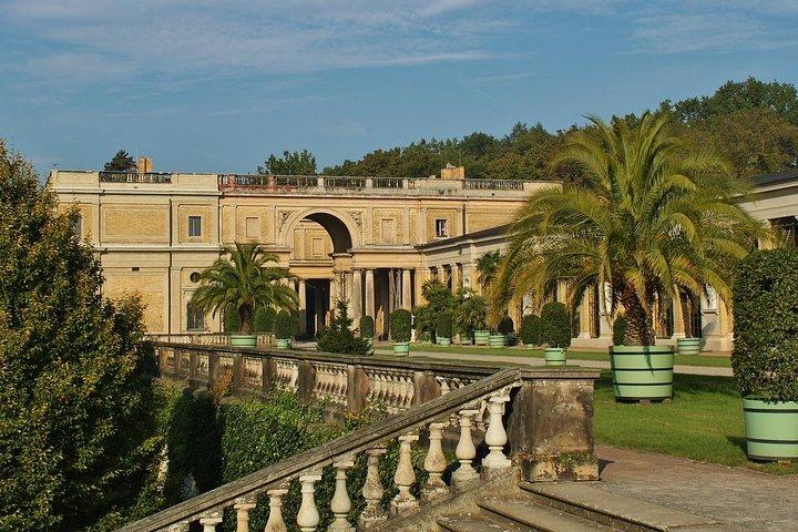 Private transfer from Berlin to Prague with stops at Potsdam + Sanssouci Palace
