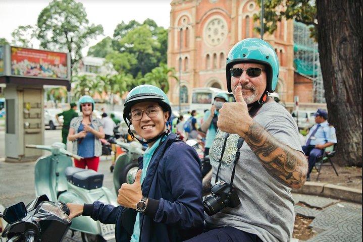 Saigon On 2 Wheels