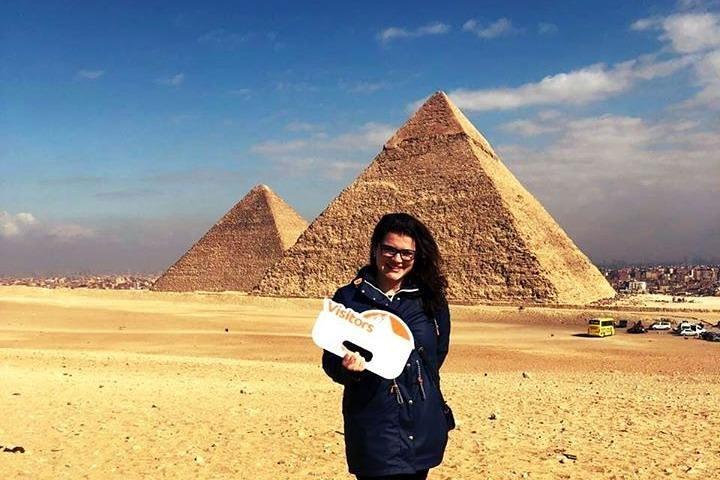 Full-Day Private Tour to Pyramids & Coptic Cairo