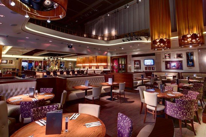 Hard Rock Cafe Florence with Set Lunch or Dinner