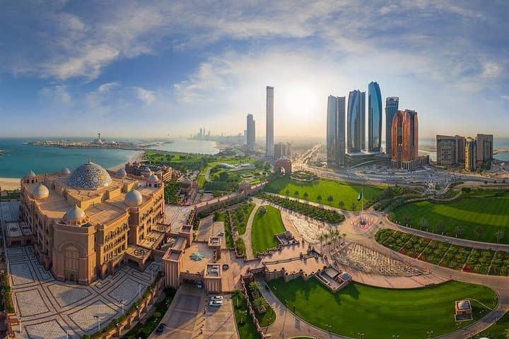 Abu Dhabi City Tour with Ferrari Park
