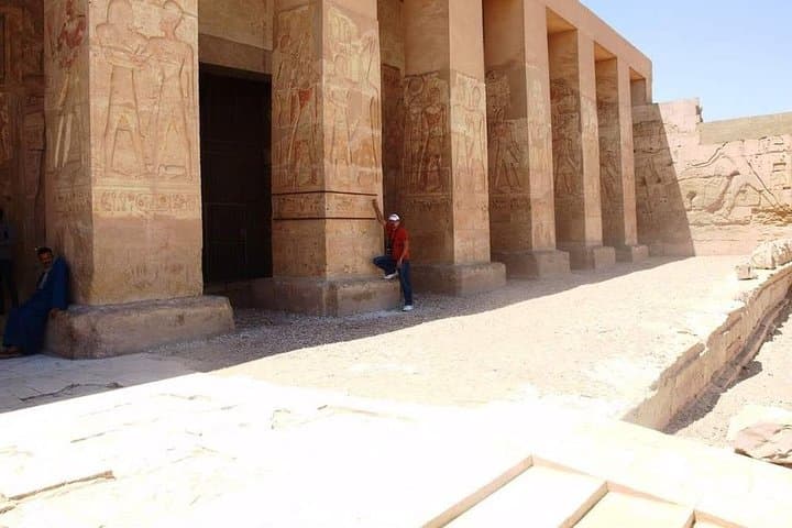 cheap trip: private Day Trip to Dendara and Abydos Temples.