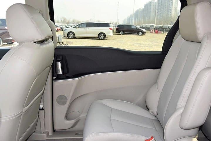 Hong Kong Airport pick up Service to Shenzhen Hotel or vise versa