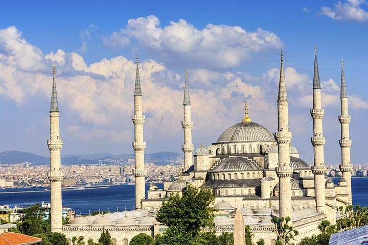 Airport Transfer: New Airport IST to Istanbul by Luxury Van