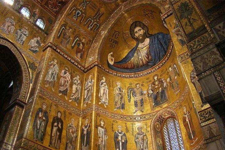 Private 8-Hour Monreale and Cefalu Tour from Palermo