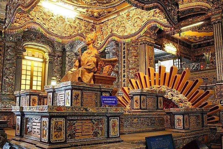 Best Tour/Transfer to Hue Imperial City from Da Nang/ Hoi An